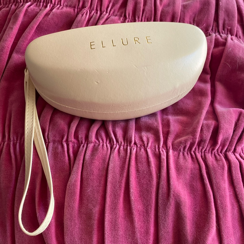 Ellure Wristlet Sunglasses Case